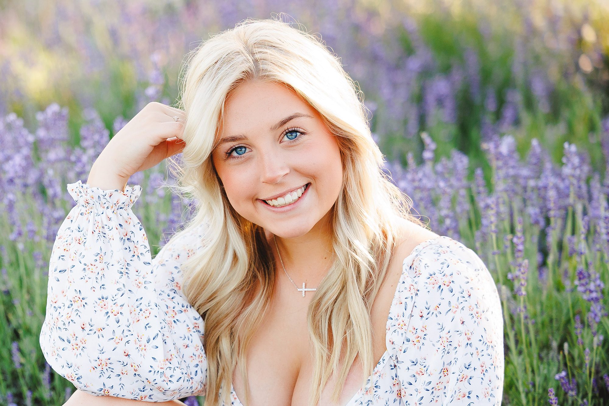 Grove City Senior Photographer captures Riley in a field of lavender
